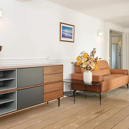 Holiday home Xcvii *